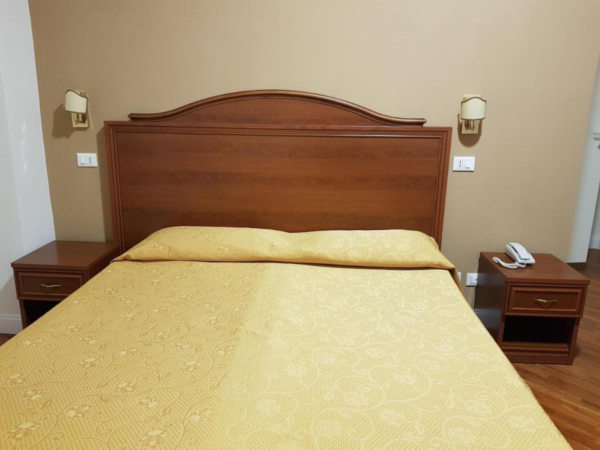 Hotel Villa Aricia Ariccia Exteriér fotografie